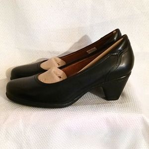 Brand New Cobb Hill pumps